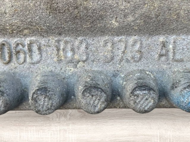 VAG 06D103373AL Головка блока цилиндров (ГБЦ) в наличии Ровно