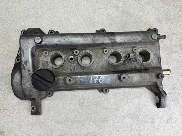 Крышка клапанная 1120121050 TOYOTA