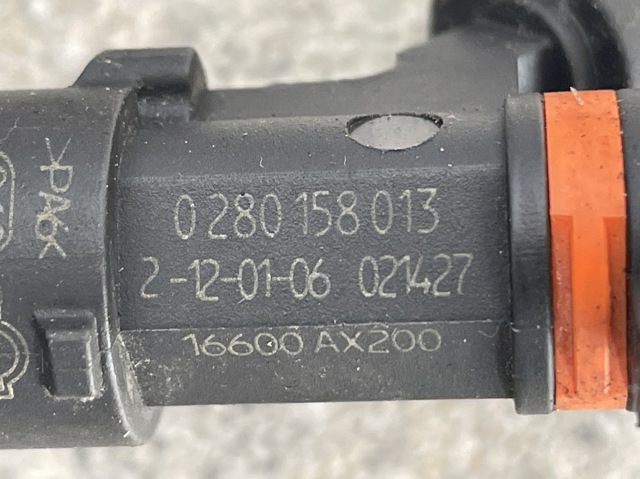 Форсунка дизельная в сборе 16600AX20B NISSAN