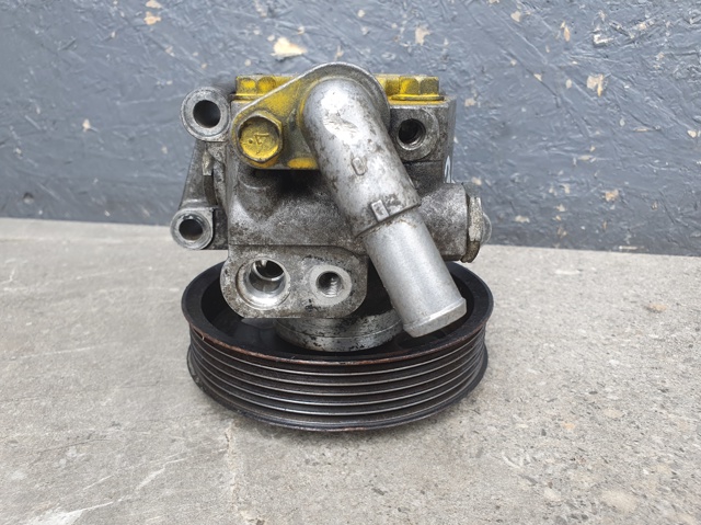 FORD 1674663 Насос гидроусилителя руля (ГУР) в наличии Ужгород