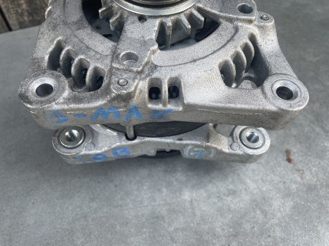 Автомобильный генератор 1795985 FORD