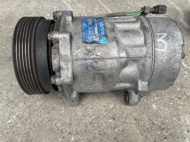 Компрессор системы кондиционирования 1J0820803F VAG