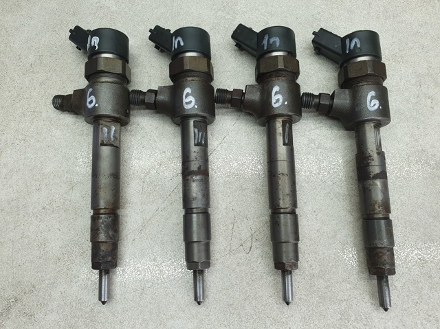 Клапанная форсунка 46472233 FIAT