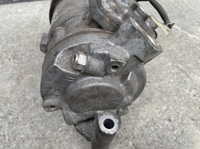 SUZUKI 9520076KB1 в наличии Львов
