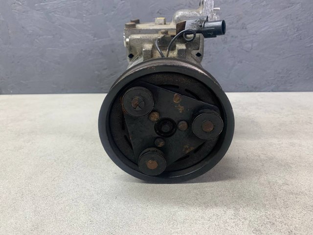977011C600 HYUNDAI Компрессор кондиционера купить в Винница