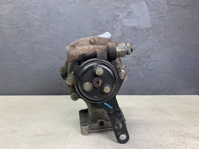 XS713A674BF FORD Насос ГУР купить в Черкассы