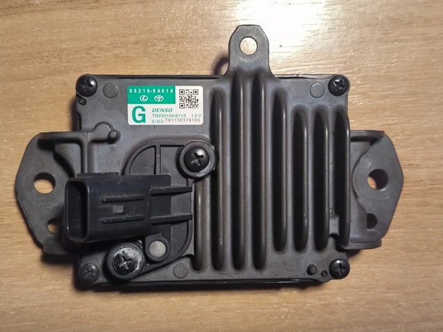 Радарный датчик дистанции 882100A010 TOYOTA