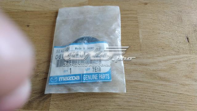 Сальник АКПП/КПП входного вала 061316103 MAZDA