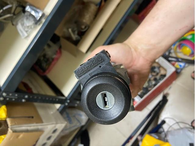 3M513F880AC MAZDA Замок зажигания купить в Ирпень