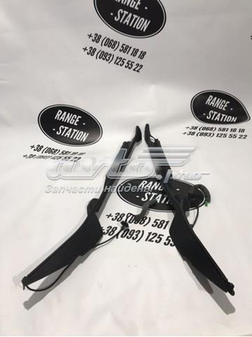 Молдинг крышки багажника LR034418 LAND ROVER