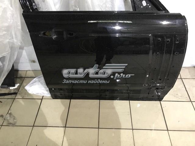 Пассажирская передняя дверь LR036399 LAND ROVER
