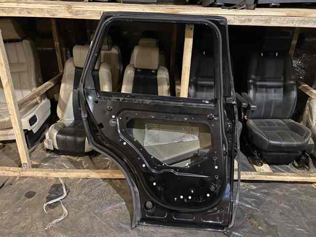 LR036403 LAND ROVER Дверь задняя левая купить в Чернигов