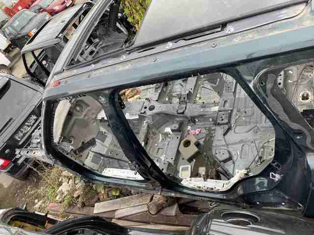 LAND ROVER LR036413 Крыло заднее левое в наличии Черновцы