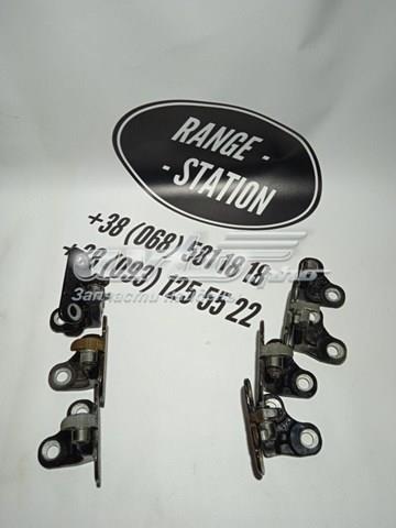 Навеска двери водителя (петли) LR036579 LAND ROVER