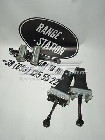 Ограничитель открывания задней двери LR045541 LAND ROVER