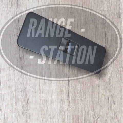 Кнопка подъемника переднего правого стекла LR059773 LAND ROVER