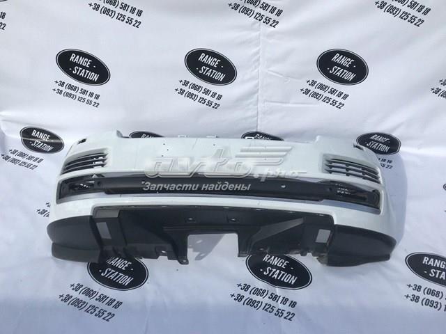 Бампер на авто LR071951 LAND ROVER