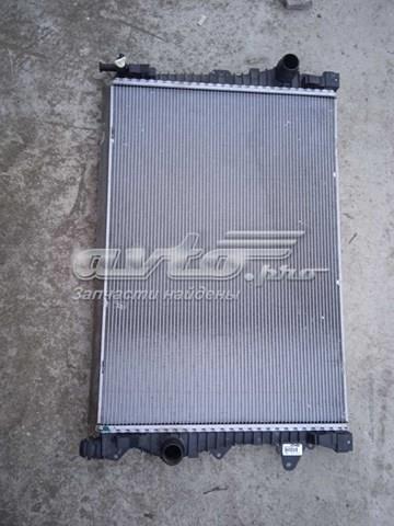 Радиатор системы охлаждения двигателя LR075359 LAND ROVER