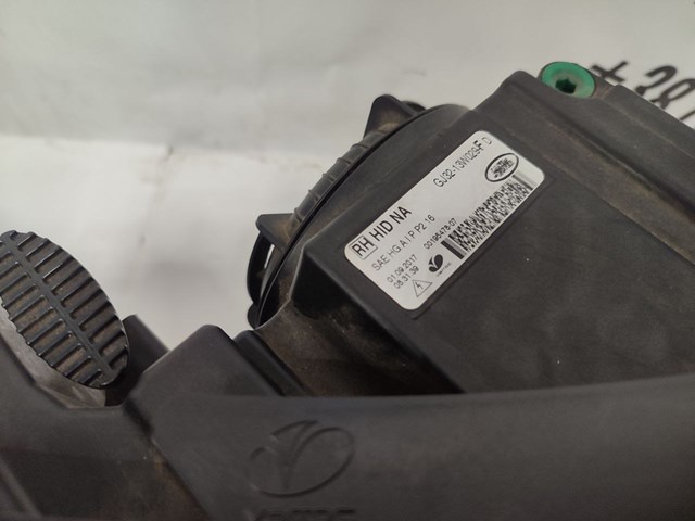 LAND ROVER LR083552 Правая фара в наличии Харьков