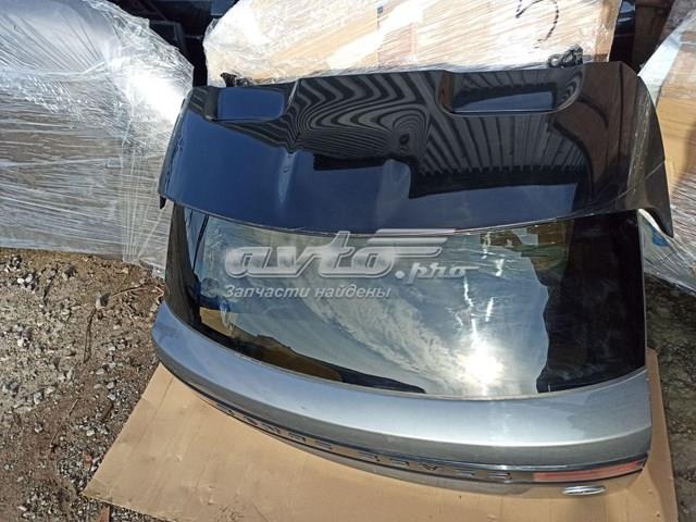Спойлер крышки багажника LR137435 LAND ROVER