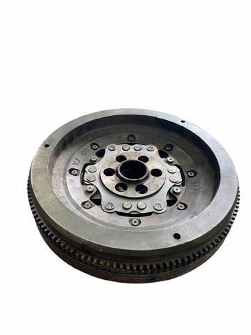 VAG 03G105266BK Маховик в наличии Харьков
