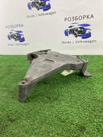 VAG 03G199207E Подушка (опора) двигателя задняя в наличии Киев