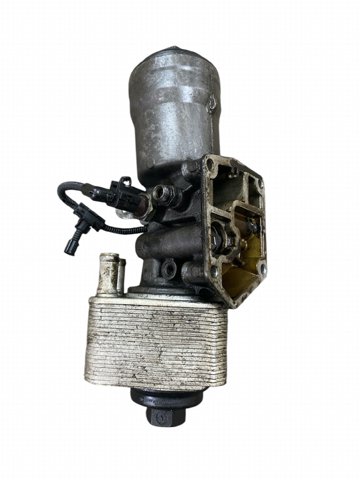 VAG 045115389G Корпус масляного фильтра в наличии Харьков