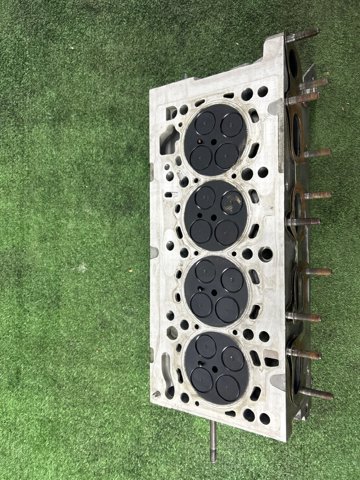 04L103064E Головка блока цилиндров (ГБЦ) купить Черкассы