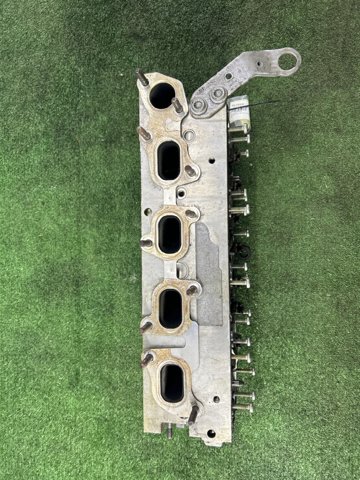 04L103064E Головка блока цилиндров (ГБЦ) купить Винница