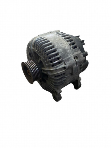 Автомобильный генератор 059903015R VAG