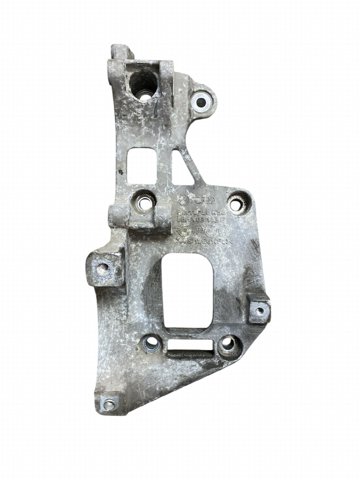 Кронштейн крепления генератора 06F903143F VAG