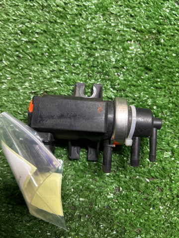 Клапан соленоид регулирования заслонки EGR 1J0906627C VAG