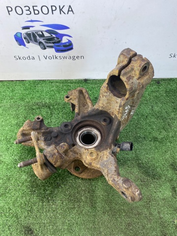 Цапфа передняя левая 1K0407255T VAG