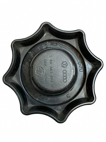 1K0803899D Болт купить Киев