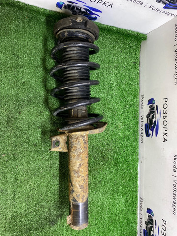 Амортизатор передней подвески 1T0413031GB VAG