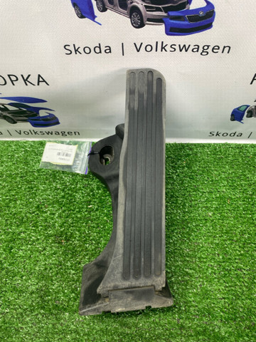 Педаль акселератора 1T1723503J VAG