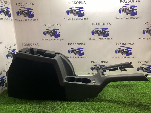 1Z1863241TQP VAG Консоль панели управления центральная купить в Украина