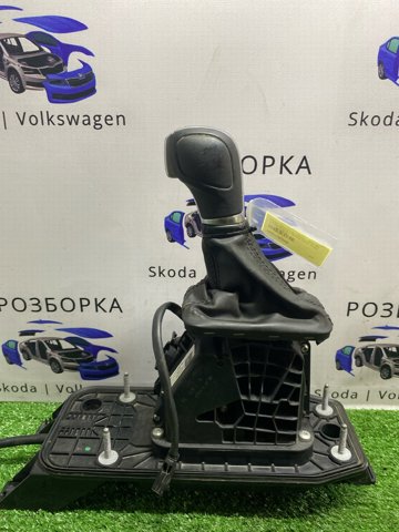 VAG 3AB713025B Кулиса переключения передач в наличии Львов