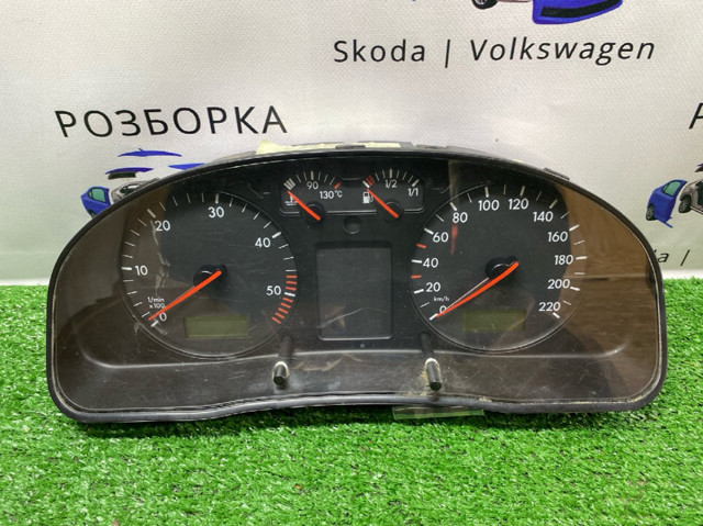 Приборная доска 3B1919880C VAG