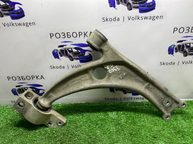 Рычаг передней подвески нижний, левый/правый 3C0407153B VAG