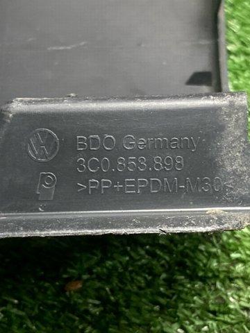 VAG 3C0853898 Накладка (молдинг) порога наружная задняя правая в наличии Днепр