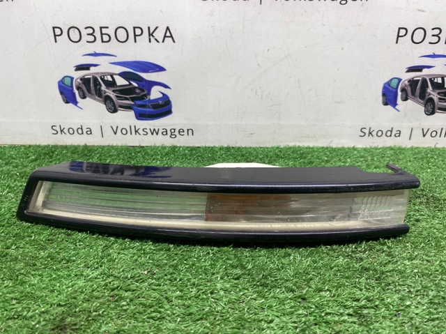 Передний фонарь указателя поворота 3C0953041L VAG