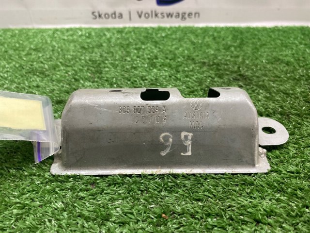 VAG 3C9827229A в наличии Украина
