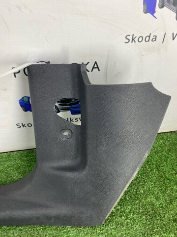 Облицовка порога внутренняя, передняя левая 3T0863483A VAG