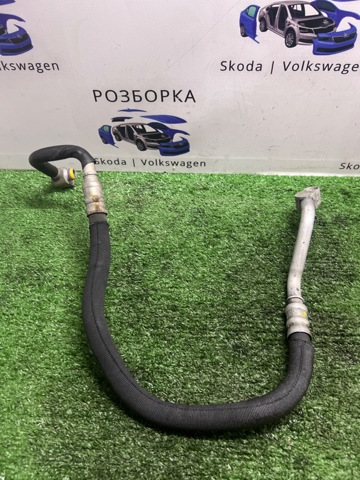Шланг кондиционера, от компрессора к радиатору 4F0260701M VAG
