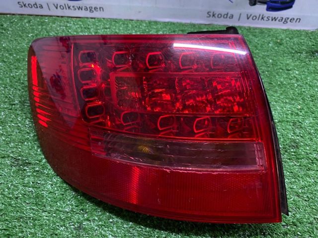 Фонарь задний левый, внешний 4F9945095H VAG