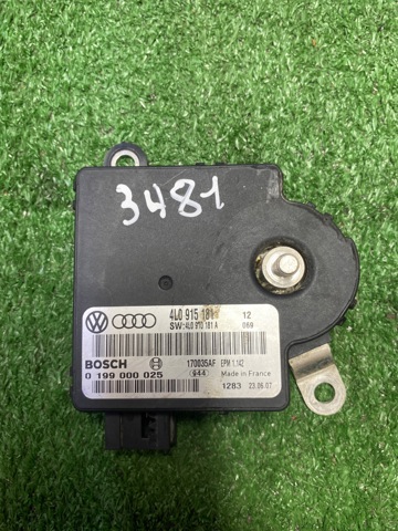 Реле контроля заряда АКБ 4L0915181 VAG