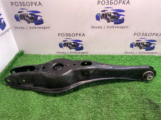 Рычаги задней подвески 5QN505311 VAG