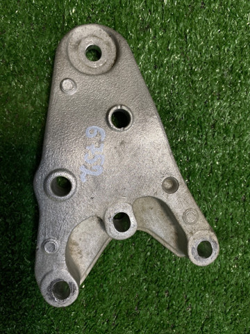 Подушка мотора правая 6Q0199167DA VAG