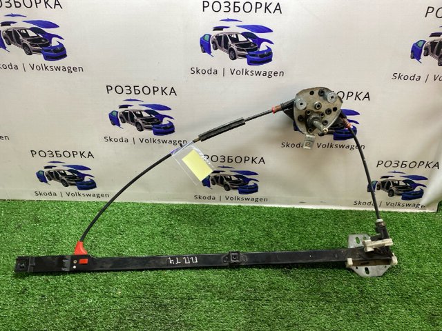 VAG 701837502F Стеклоподъемник передней правой двери в наличии Черновцы